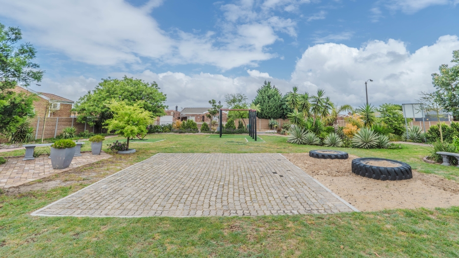 3 Bedroom Property for Sale in Zonnendal Western Cape